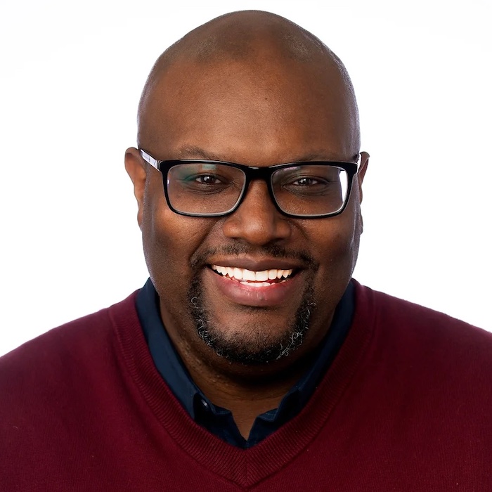 Derrick Fox Headshot_resized